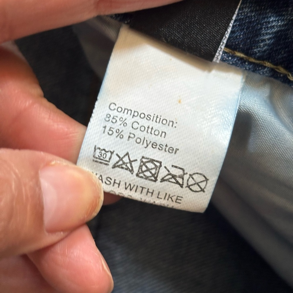 SHEIN Distressed Straight Leg Denim Jeans - Picture 8 of 8